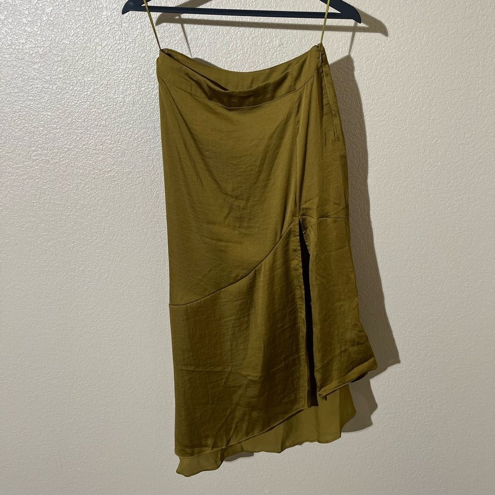 Sold - Picture 2 of 10